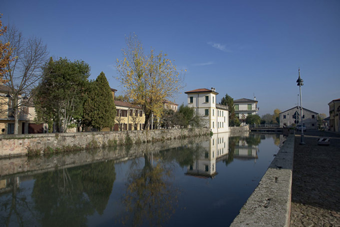 0007 pontemanco due carrare